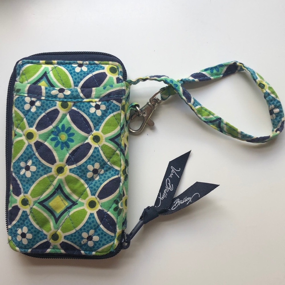 Vera Bradley Wallet Wristlet - Picture 1 of 4